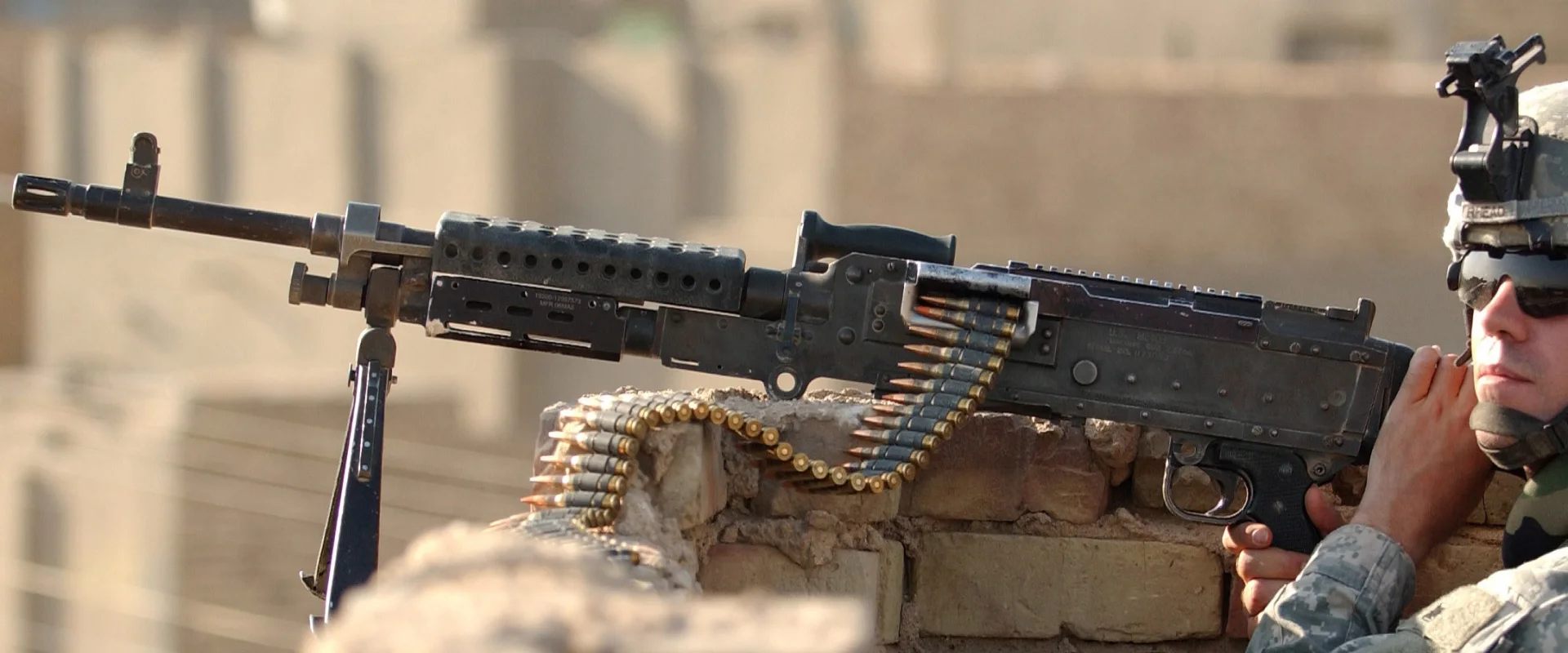 M240